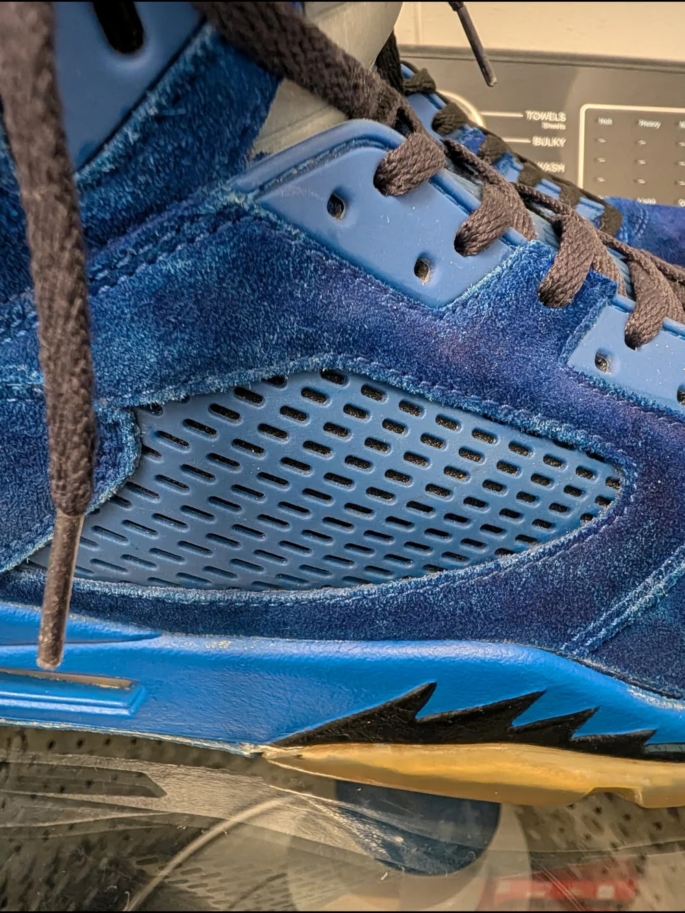 Jordan bold blue